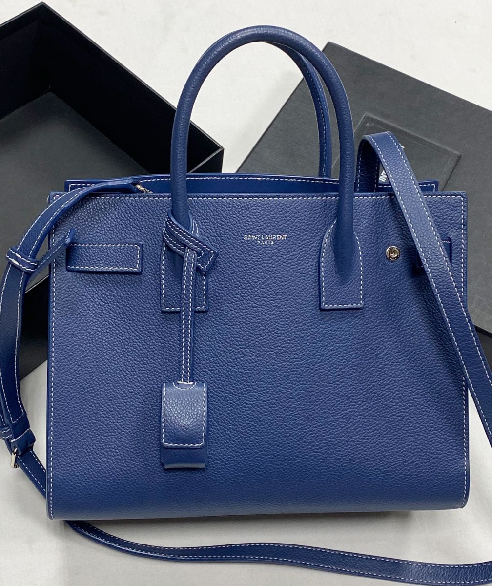 Сумка Saint Laurent размер 25/20 цена 125 240 руб