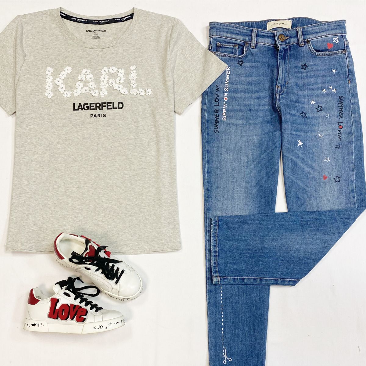 Джинсы Weekend размер 38 цена 6 154 рубФутболка Karl Lagerfeld размер L цена 3 077 рубКеды Dolce Gabbana размер 35 цена 15 385 руб