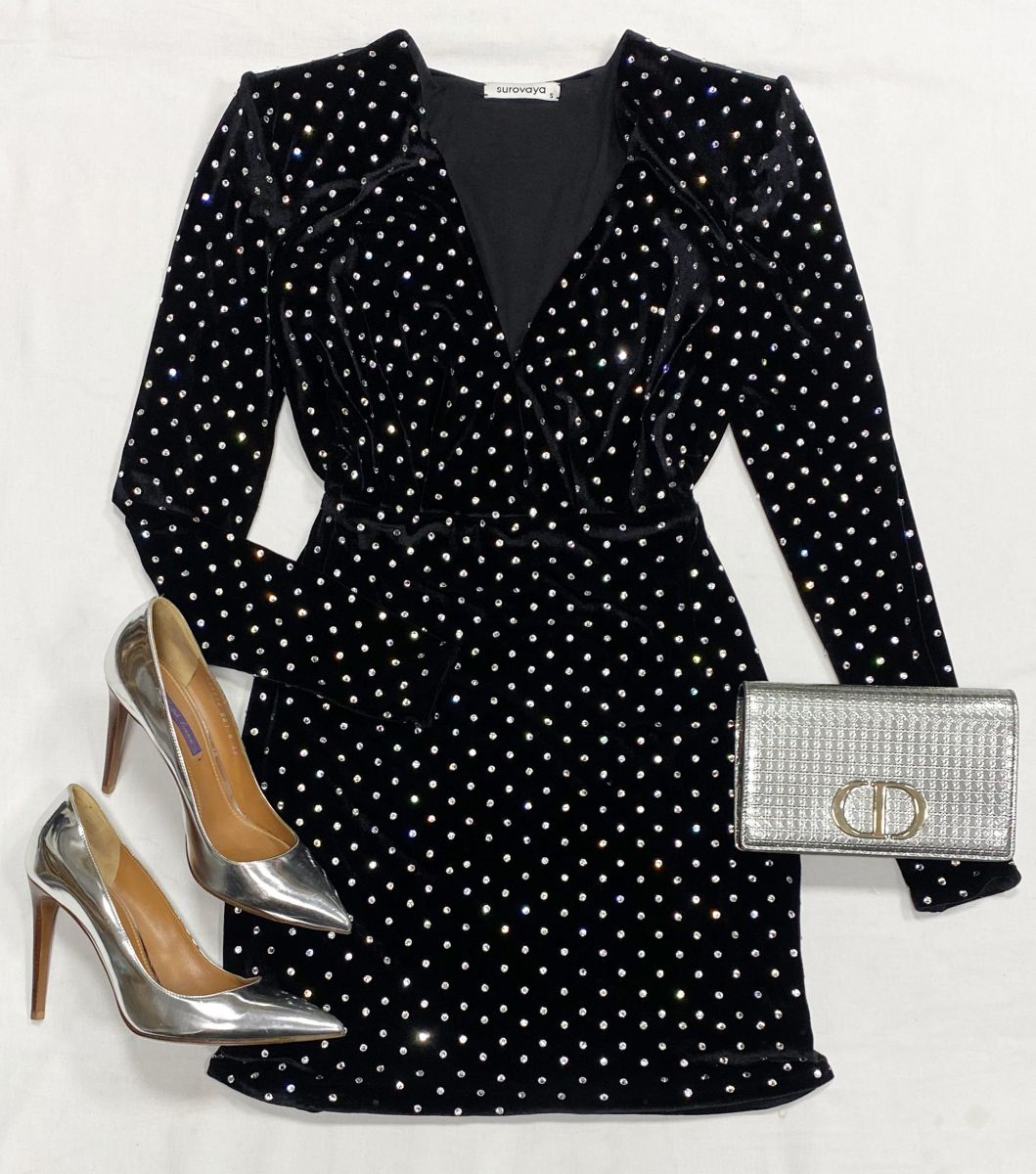 Платье/камни/ размер S цена 10 959 руб
Туфли Ralph Lauren размер 39 цена 15 655 руб
Сумочка Christian Dior 