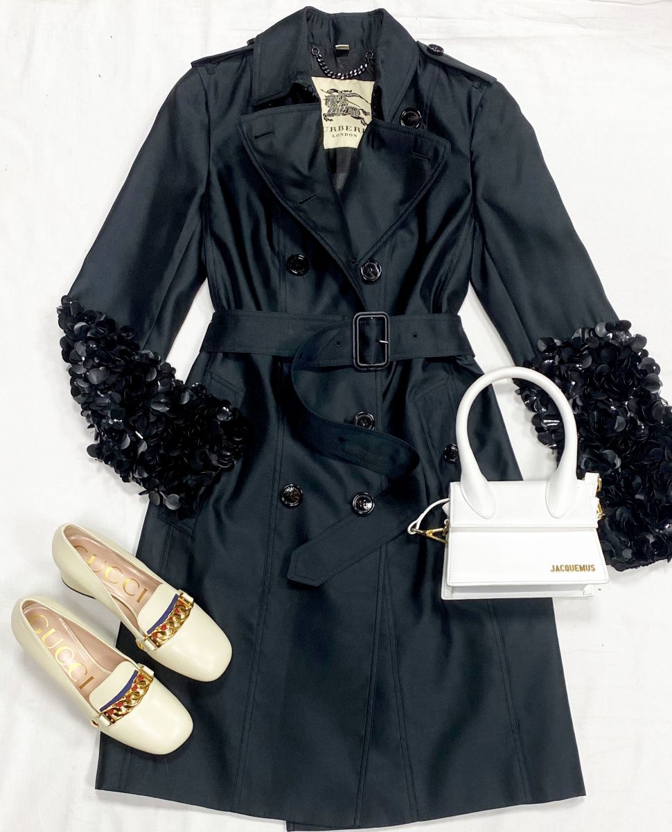 Плащ Burberry размер 38 цена 46 965 руб
Туфли Gucci размер 36 цена 46 965 руб
Сумочка Jacquemus 