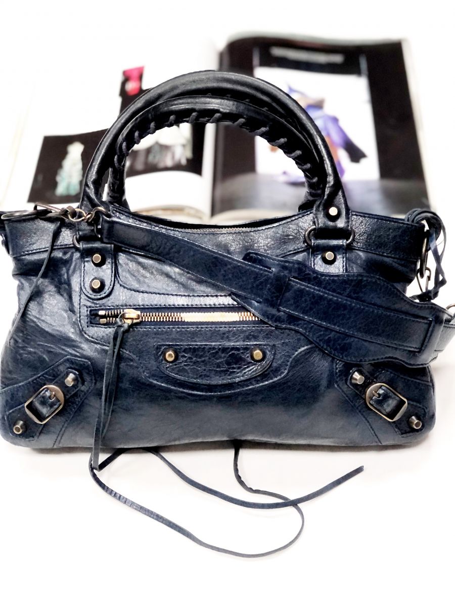 Сумка Balenciaga размер 22/32 цена 46 155 руб 