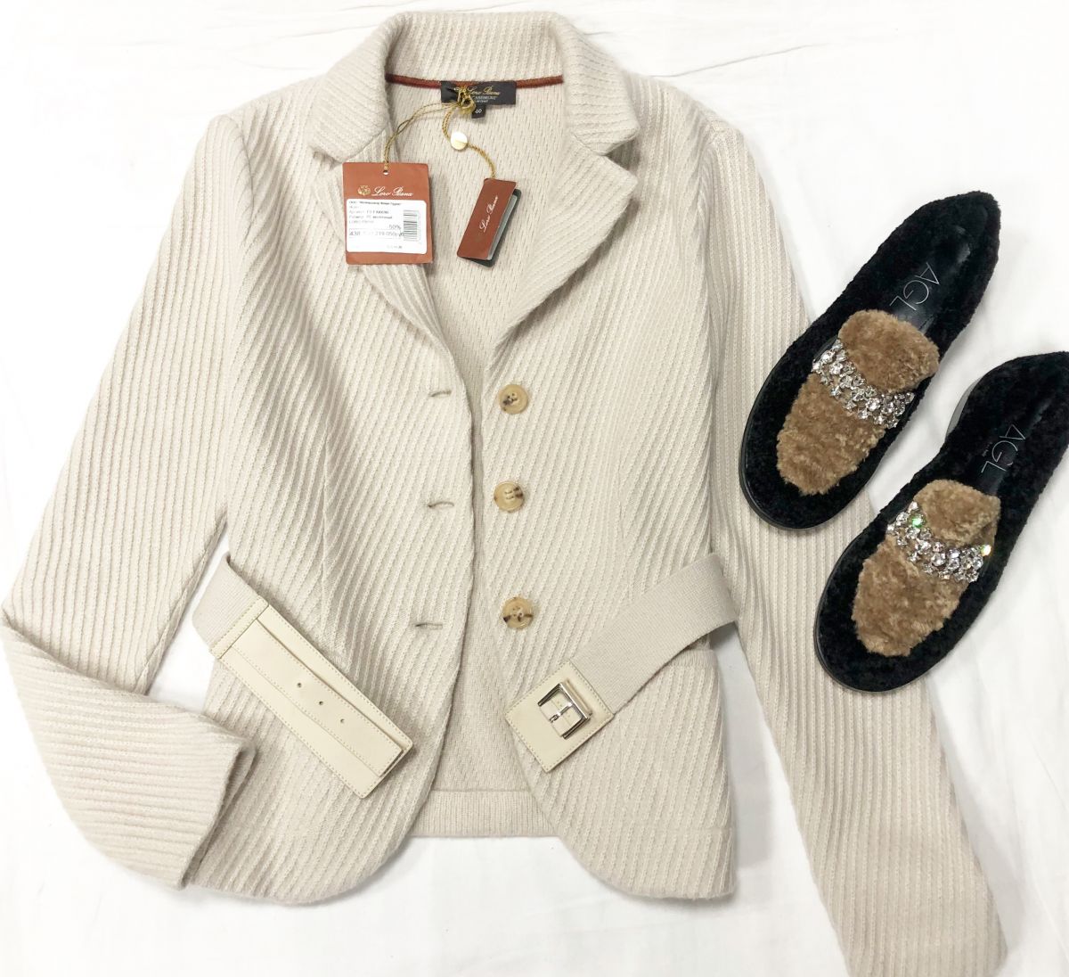 Жакет LORO PIANA размер 40 цена 54 744 руб /новый с ценником/ 