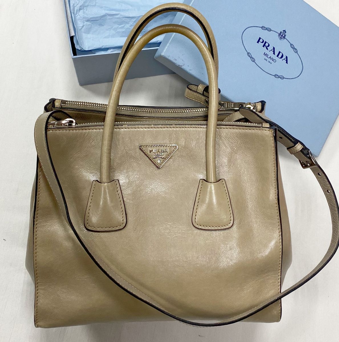 Сумка Prada размер 30/25 цена 23 483 руб