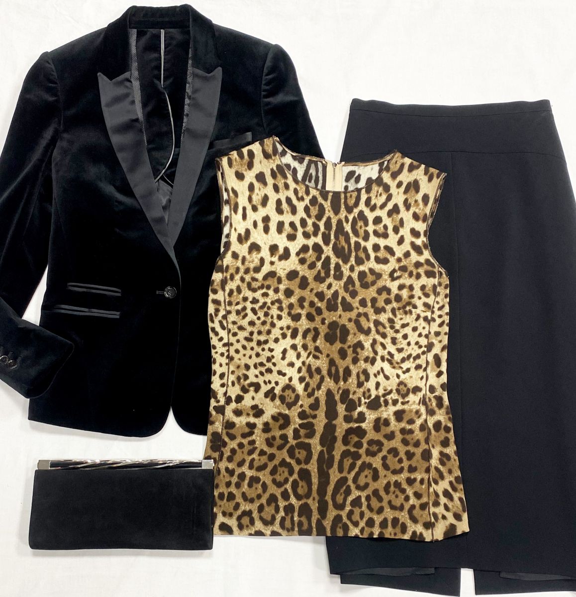 Топ Dolce Gabbana размер 44 цена 15 655 руб
Жакет /бархат/ размер 38 цена 6 262 руб
Юбка Max Mara размер 42 цена 4 697 руб
Клатч Ralph Lauren 