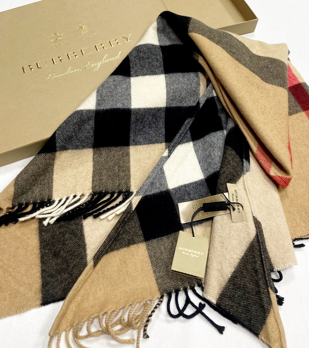 Косынка / кашемир / Burberry размер 167/85 цена 39 138 руб в упаковка /