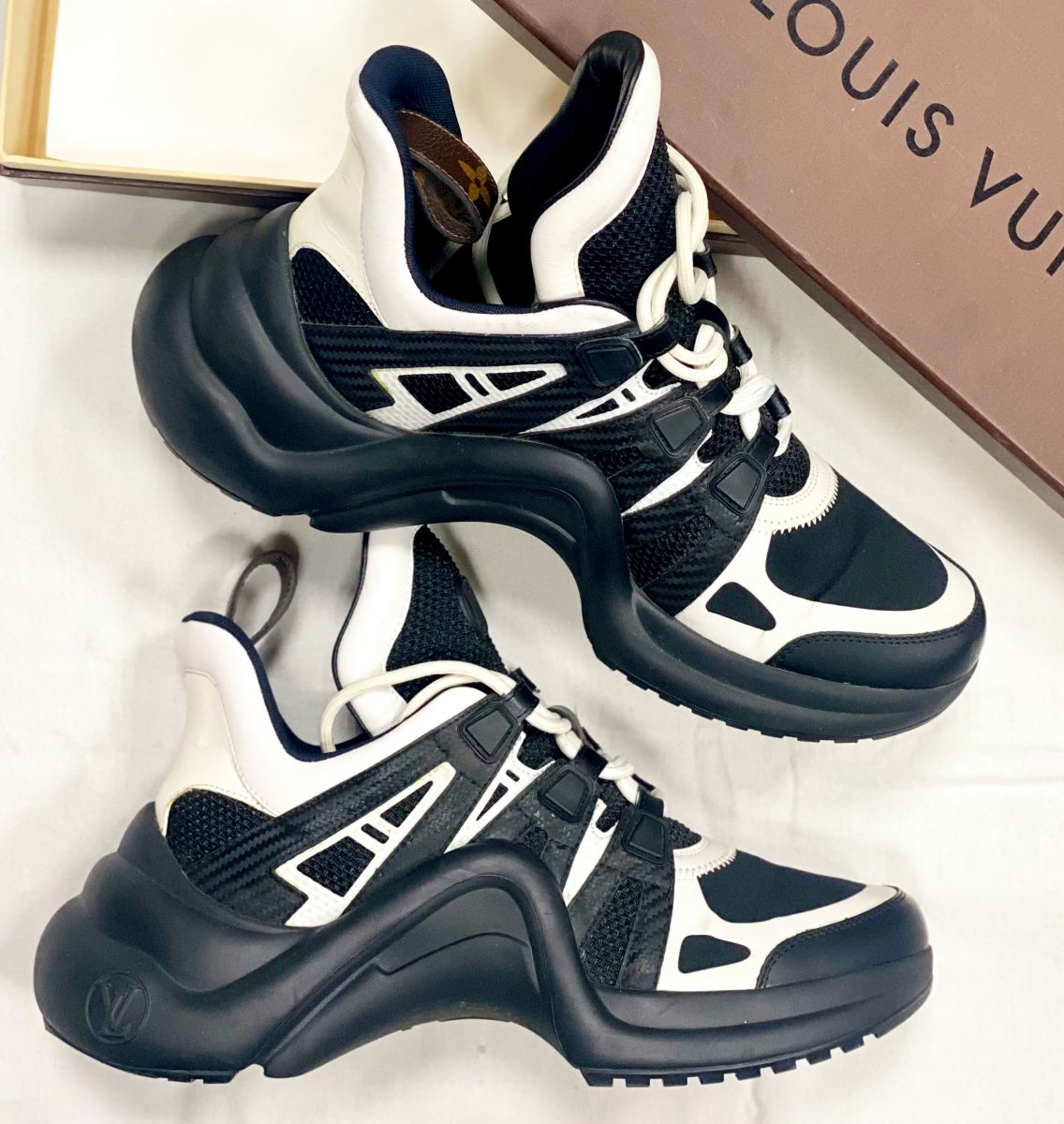 Кроссовки Louis Vuitton размер 39 цена 30 770 руб