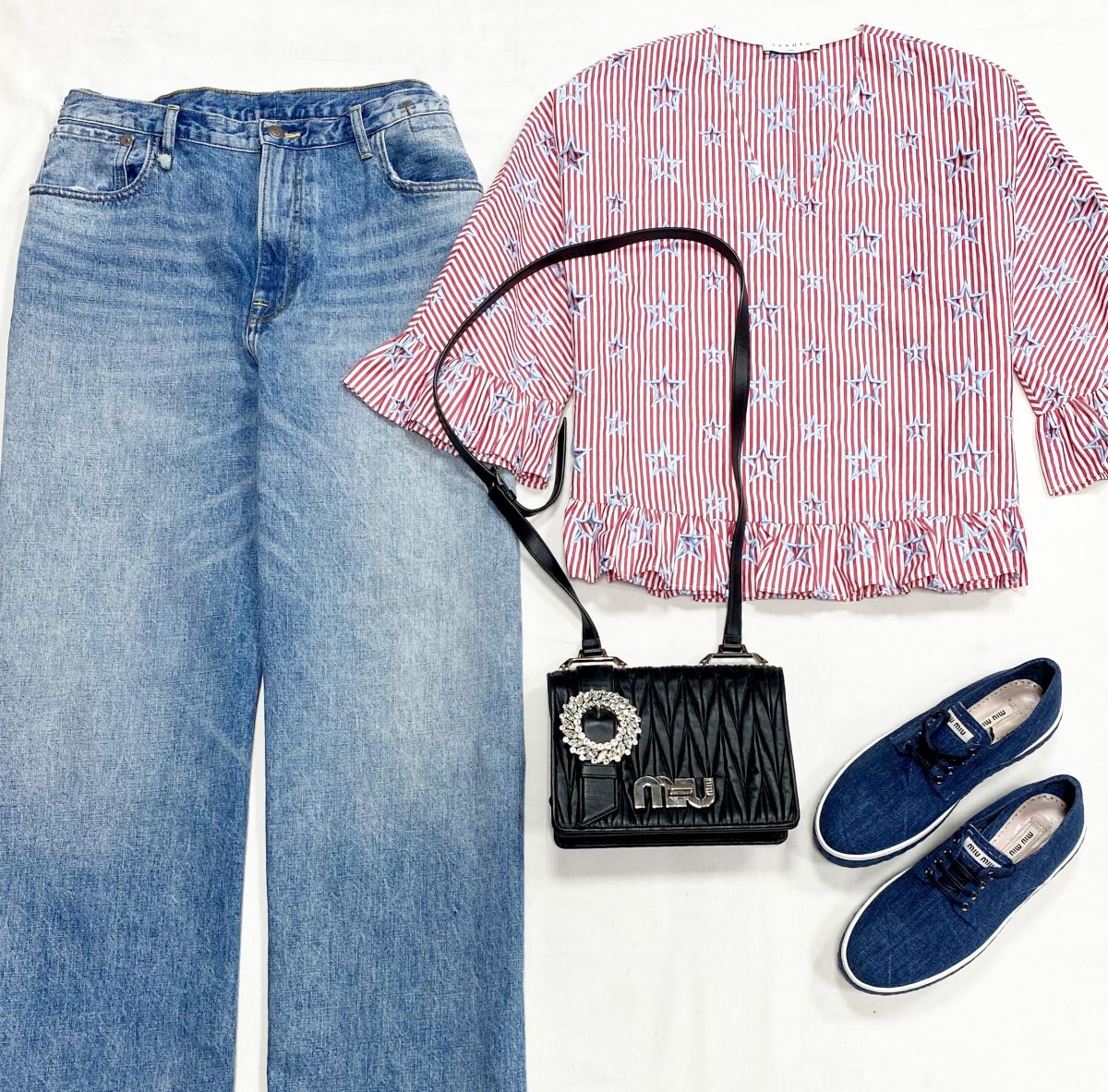 Джинсы R13 размер 38 цена 23 483 рубБлузка Sandro размер 2 цена 4 697 рубКеды Miu Miu размер 37.5 цена 46 965 рубСумка Miu Miu