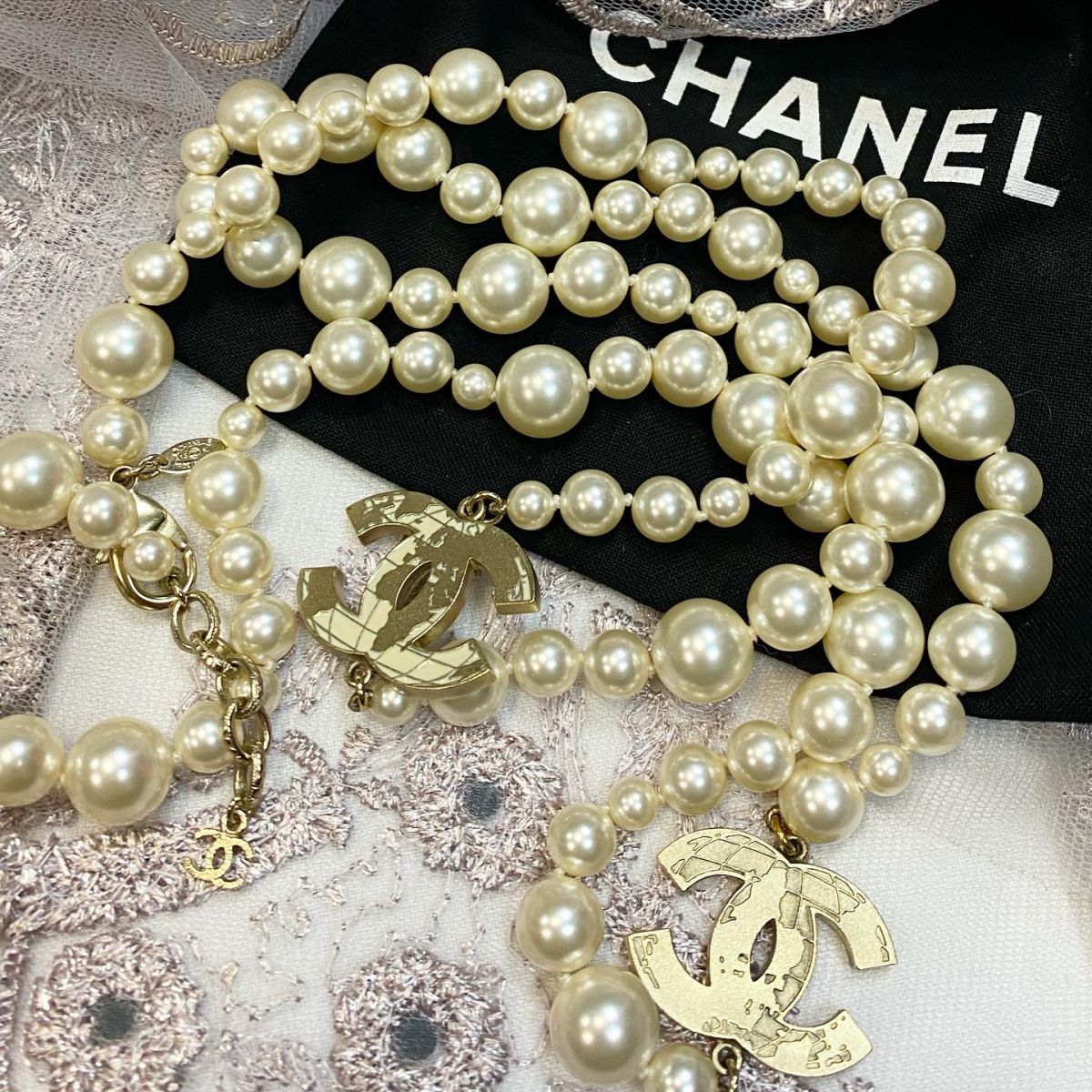Бусы /жемчуг/ Chanel цена 87 695 руб