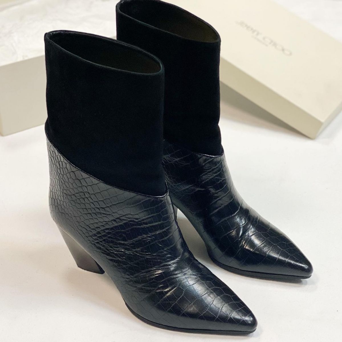 Ботинки Jimmy Choo размер 36 цена 15 385 руб 