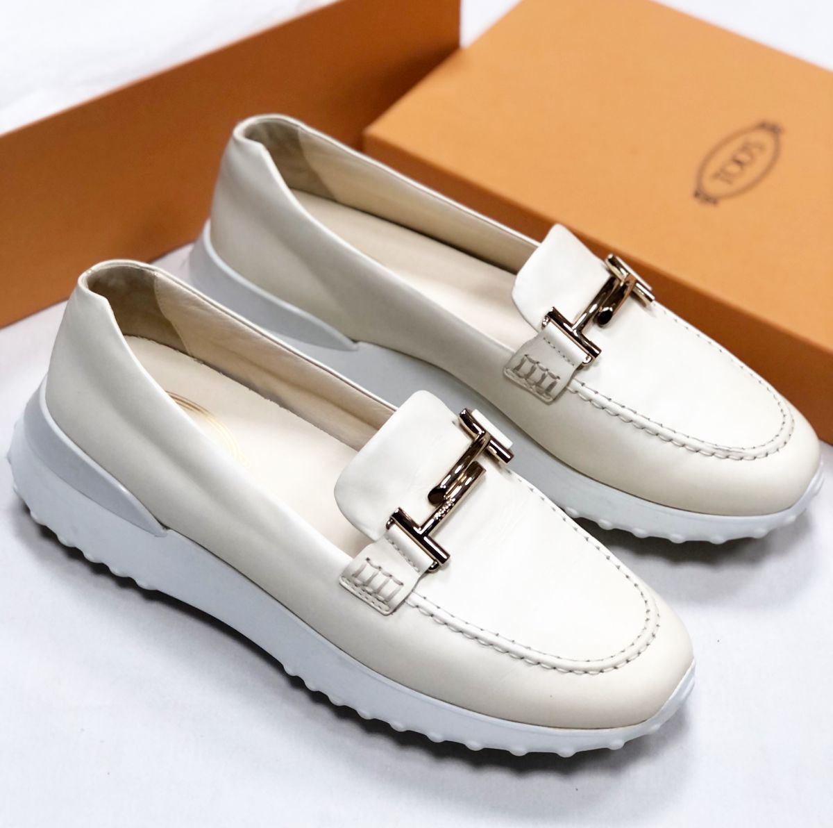 Лоферы Tods размер 40.5 цена 10 959 руб