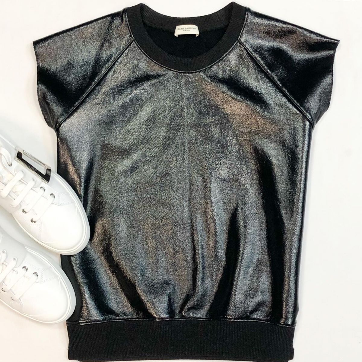 Толстовки Saint Laurent размер L цена 30 770 рубКеды Roger Vivien размер 39 цена 18 462 руб