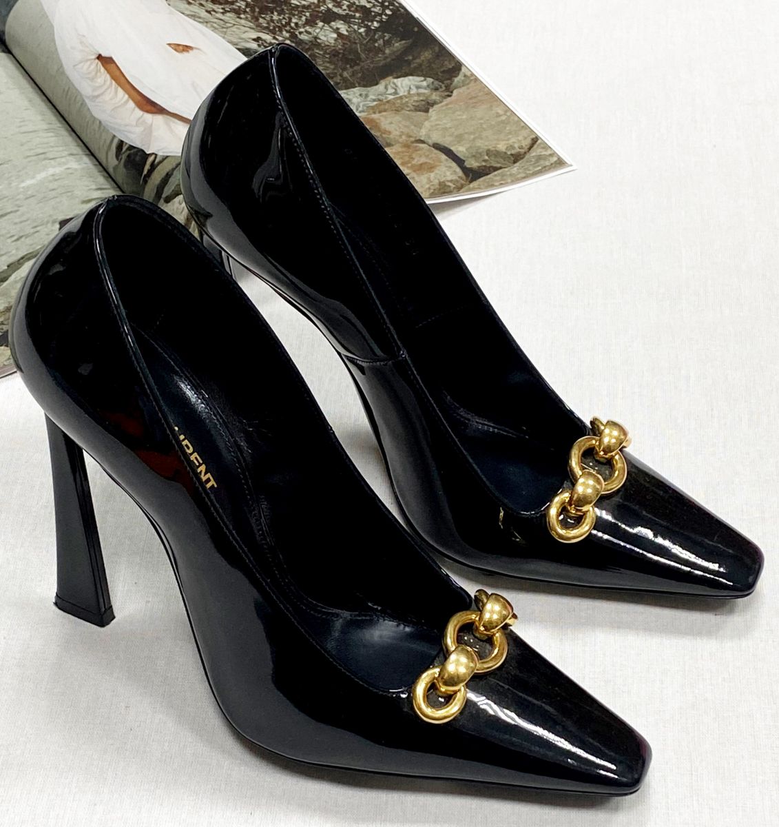 Туфли Saint Laurent размер 38 цена 31 310 руб
