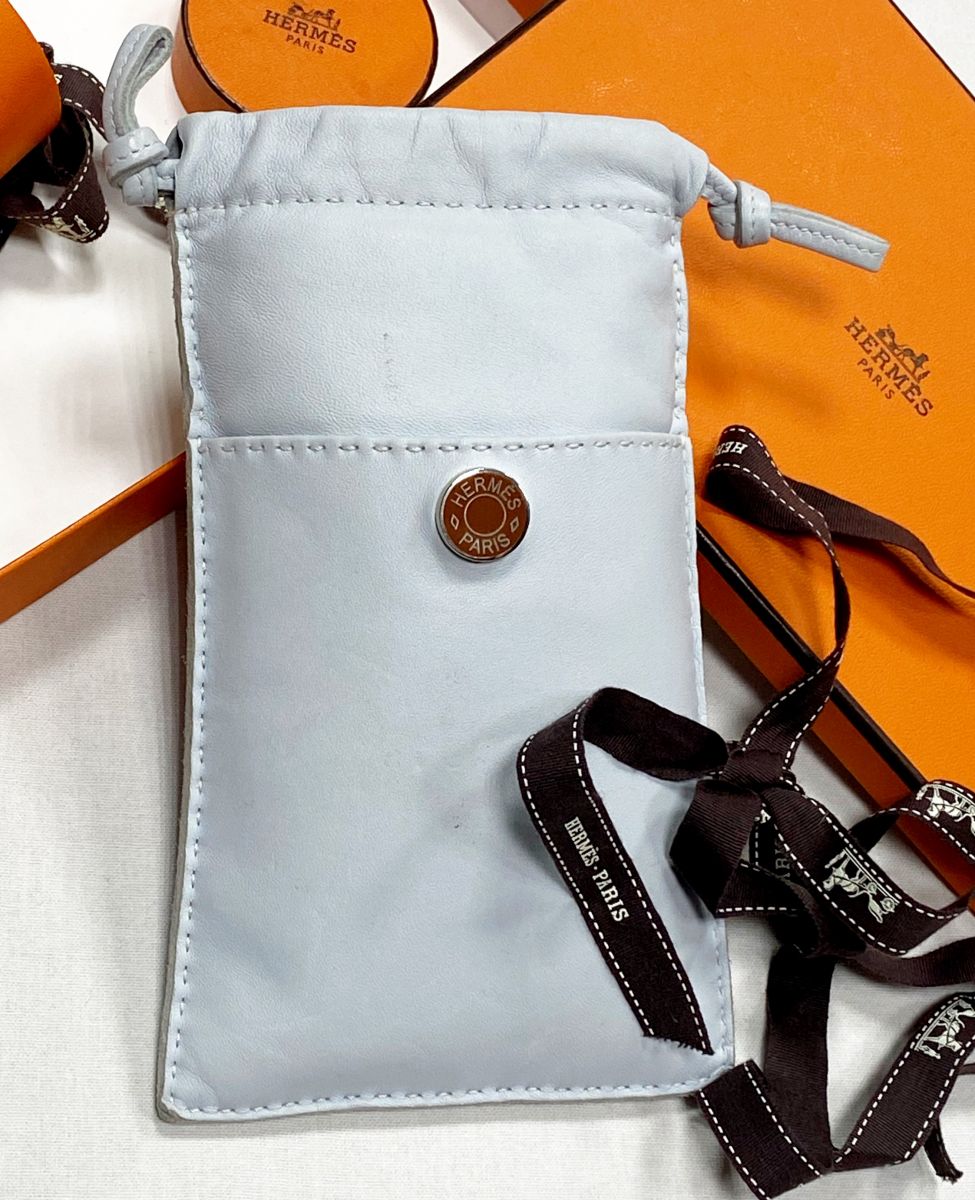 Чехол/ для телефона/ Hermes цена 31 310 руб
