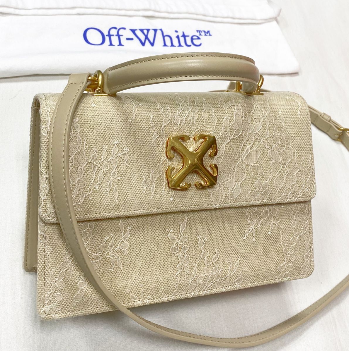 Сумка Off White размер 22/14 цена 39 138 руб