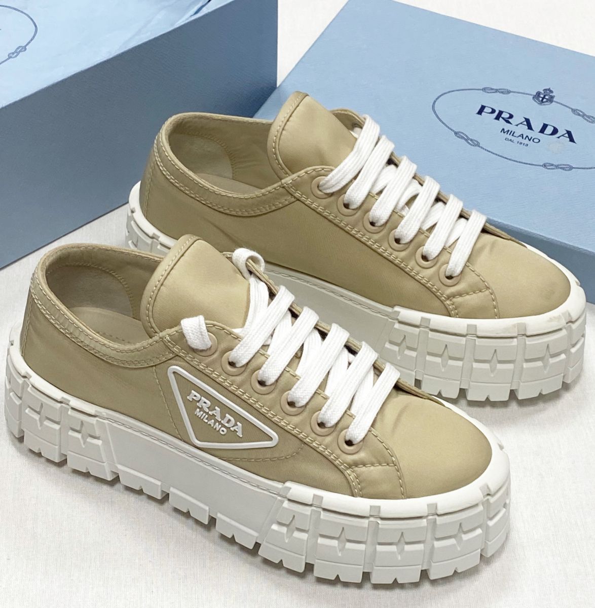 Кеды Prada размер 
37 цена 46 965 руб
