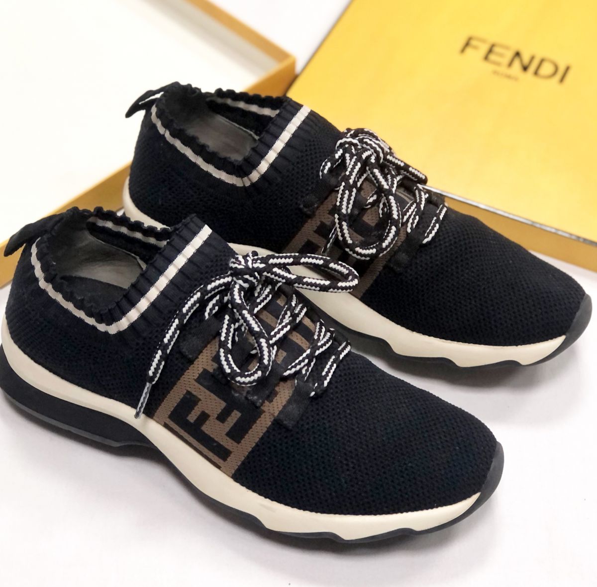 Кеды Fendi размер 39 цена 15 655 руб