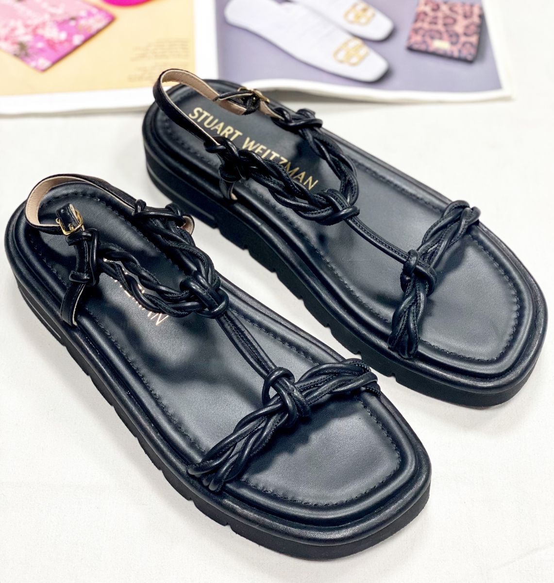 Босоножки Stuart Weitzman размер 42 цена 12 524 руб