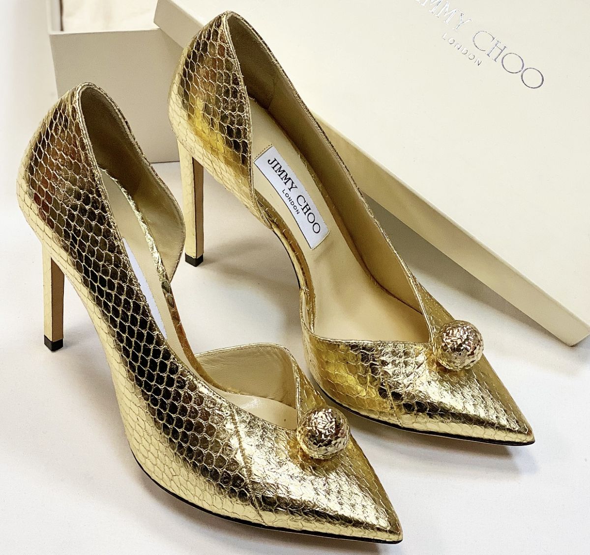 Туфли Jimmy Choo размер 39 цена 15 385 руб / новые / 