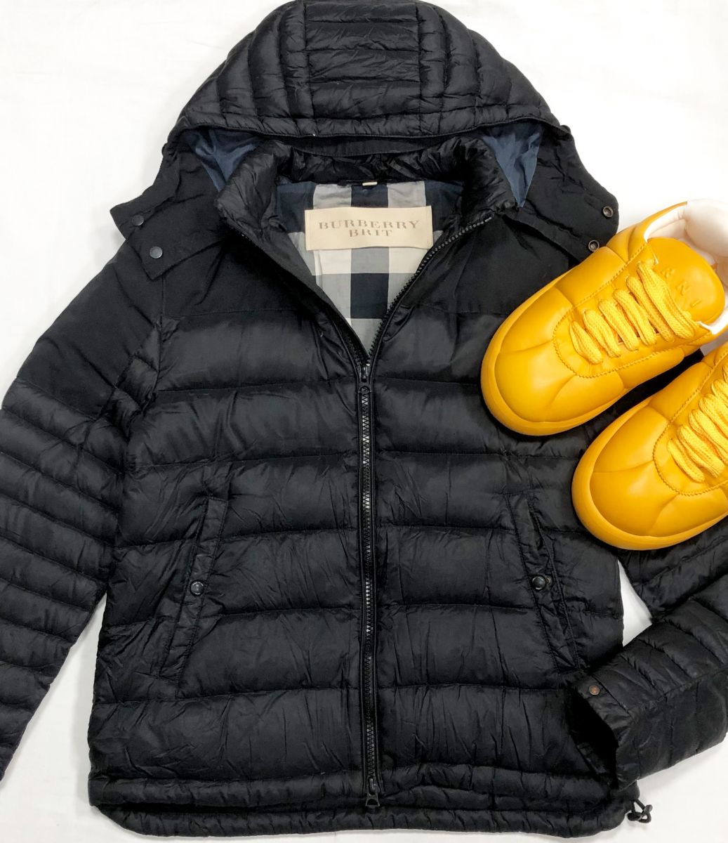 #mechtamen Куртка Burberry размер XL цена 31 310 руб
Кроссовки Marni размер 43 цена 46 965 руб