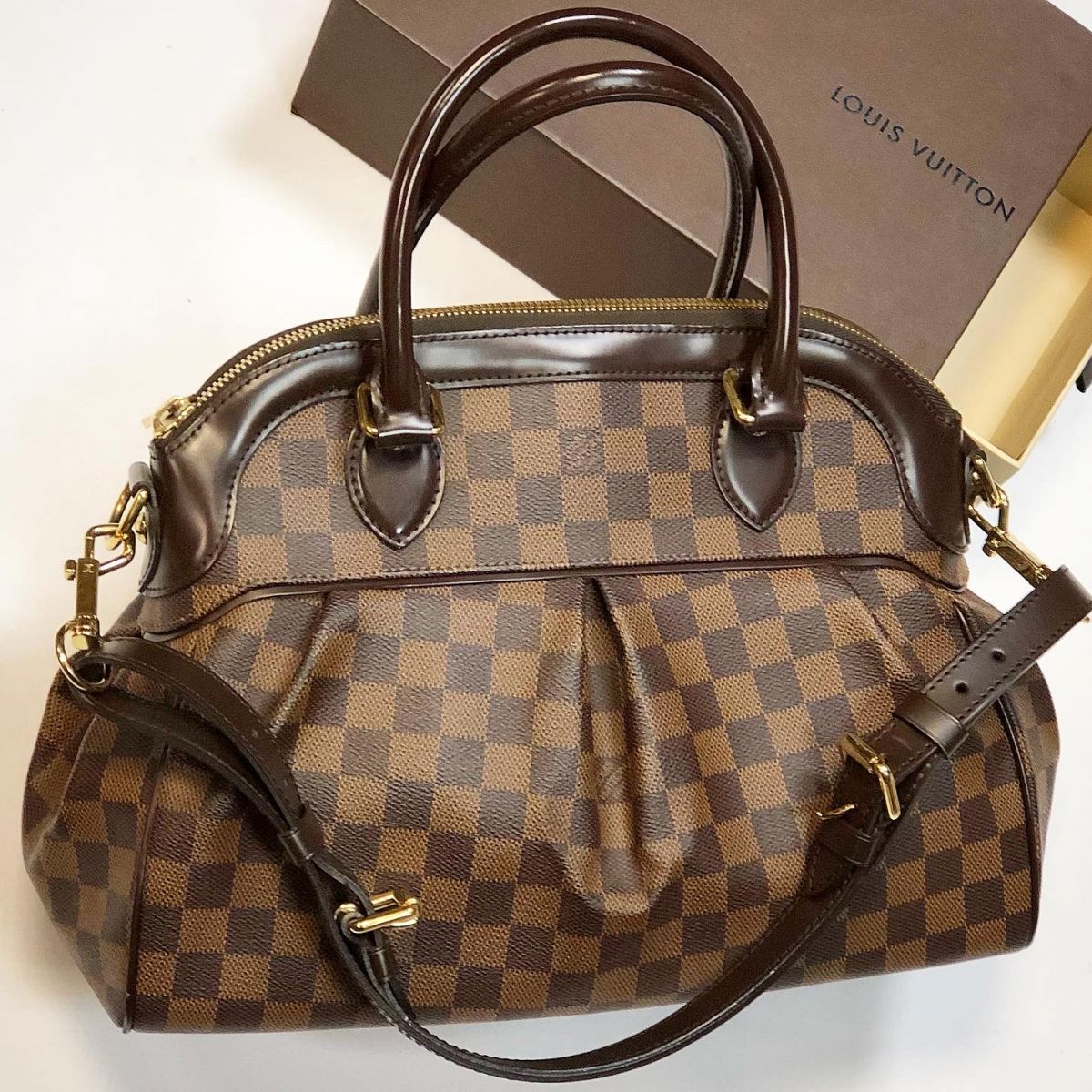 Сумка Louis Vuitton  размер 35/25 цена 46 155 руб 