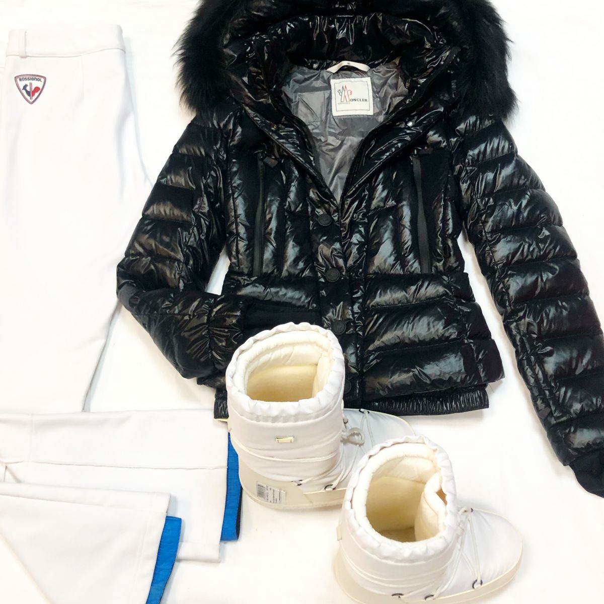 Куртка MONCLER размер 1 цена 18 462 руб Брюки размер М цена 4 616 руб Луноходы Dolce gabbana 35-37 цена 9 231 руб
