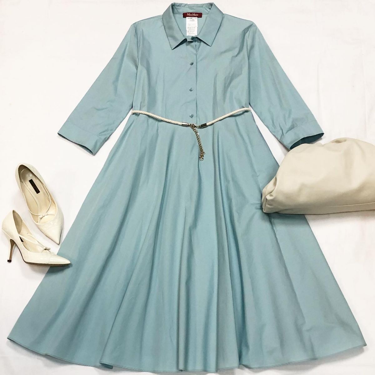 Платье Max Mara размер 42/46 цена 23 078 руб Туфли Louis Vuitton размер 36 цена 23 078 руб Клатч Bottega Veneta