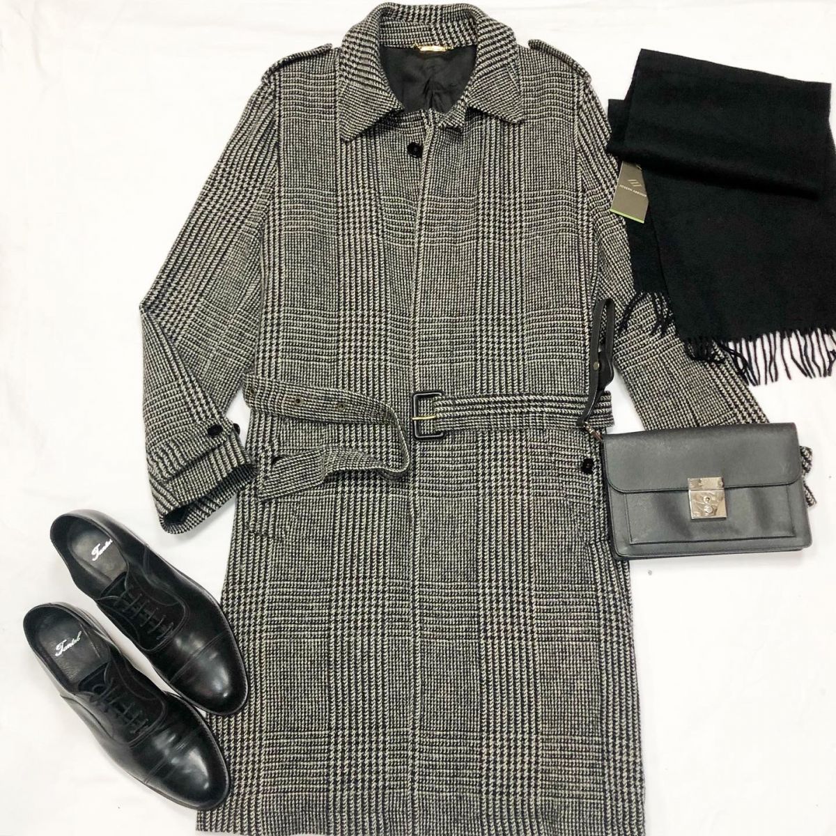 #MechtamenПальто Dolce Gabbana размер 54 цена 23 078 руб Туфли Tantal размер 45.5 цена 10 770 руб Барсетка Louis Vuitton