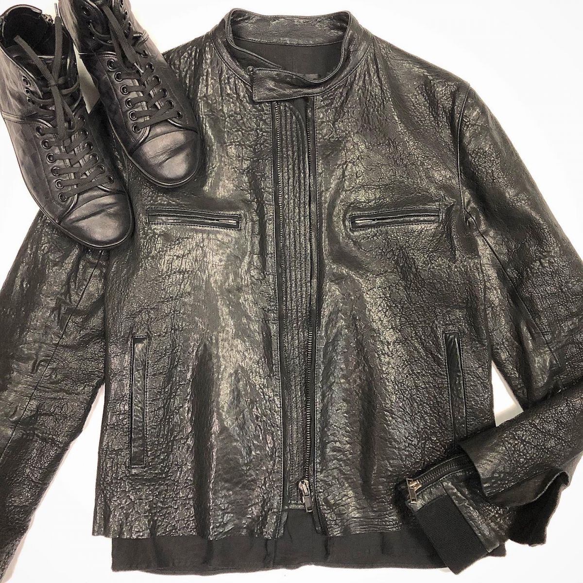 Куртка / кожа / Haider Ackermann размер M цена 61 540 руб Кеды Louis Vuitton  размер 41.5 цена 7 693 руб