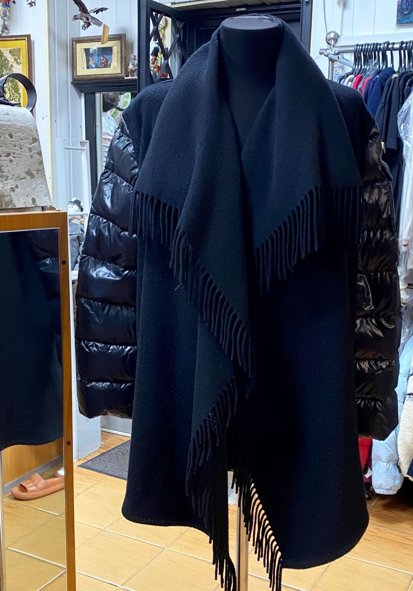 Куртка Moncler размер M цена 10 959 руб