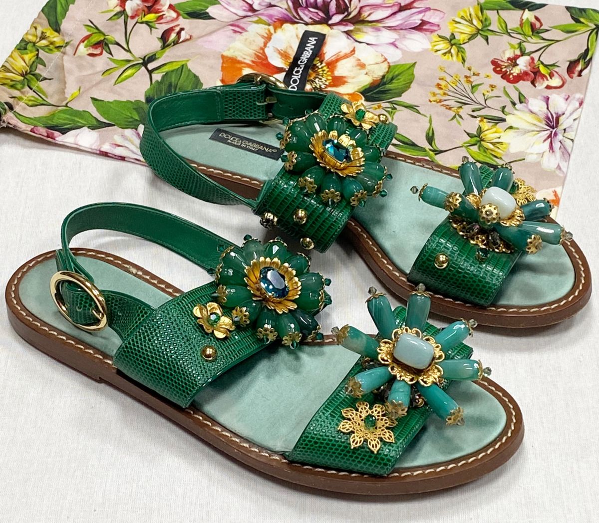 Босоножки/ камни/ Dolce Gabbana размер 39 цена 7 828 руб