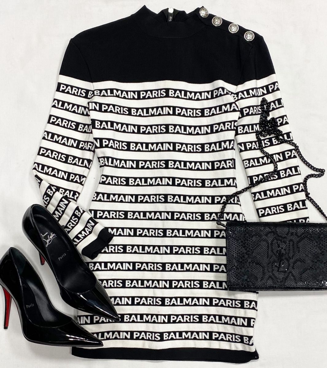 Платье Balmain размер 38 цена 7 828 руб
Туфли Louboutin размер 40 цена 39 138 руб
Сумочка Saint Laurent 
