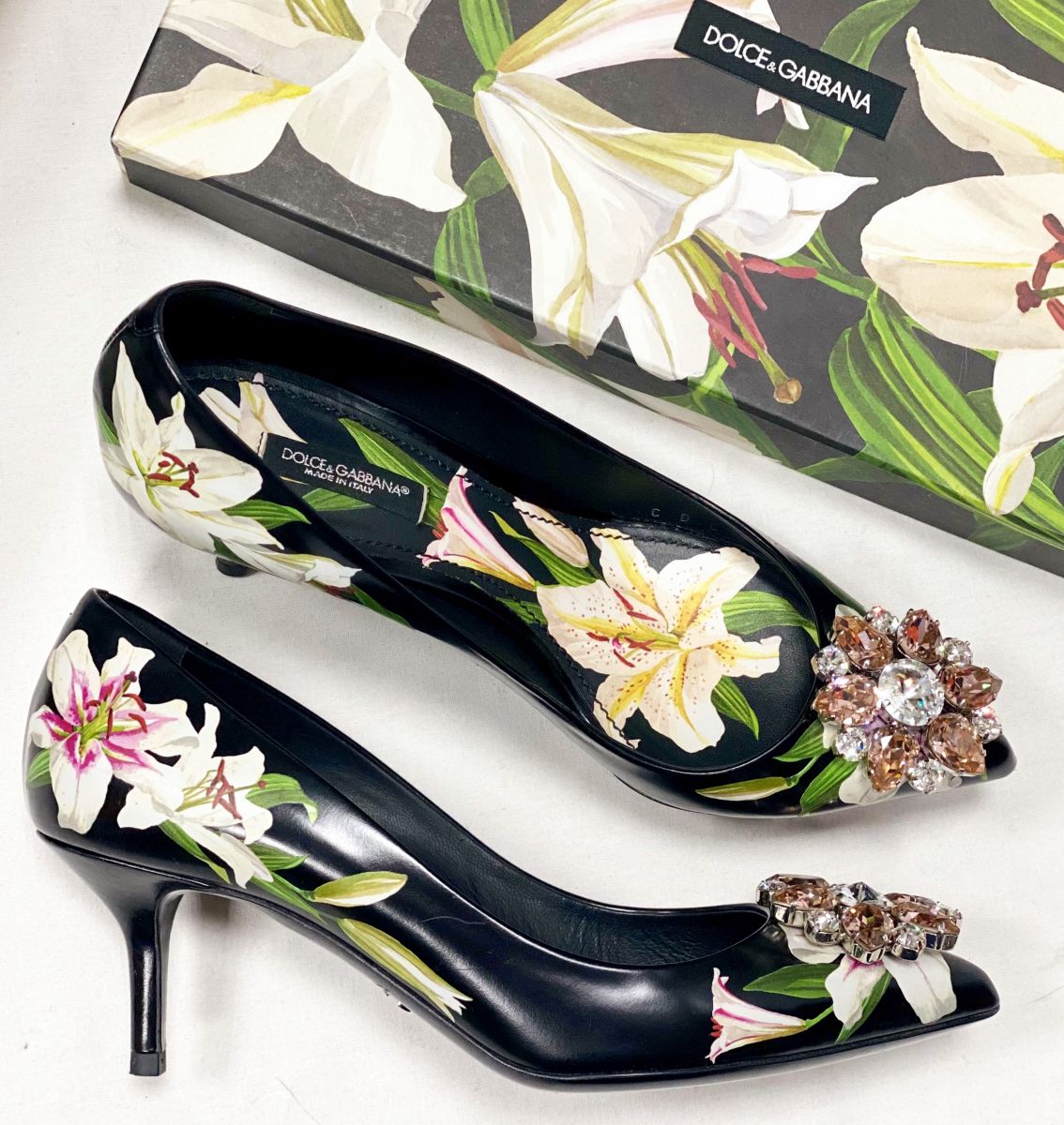 Туфли Dolce Gabbana размер 37 цена 30 770 руб / упаковка /
