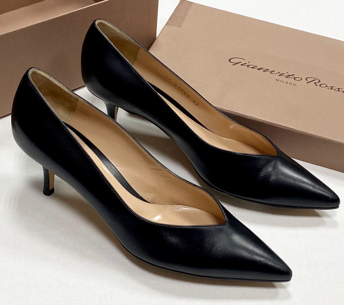 Туфли Gianvito Rossi размер 40 цена 23 483 руб
