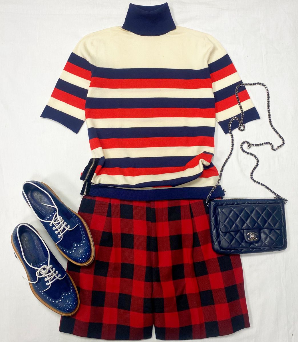 Водолазка Louis Vuitton размер S цена 15 655 руб 
Шорты Christian Dior размер 38 цена 15 655 руб 
Ботинки Santoni размер 38 цена 15 655 руб 
Сумка Chanel