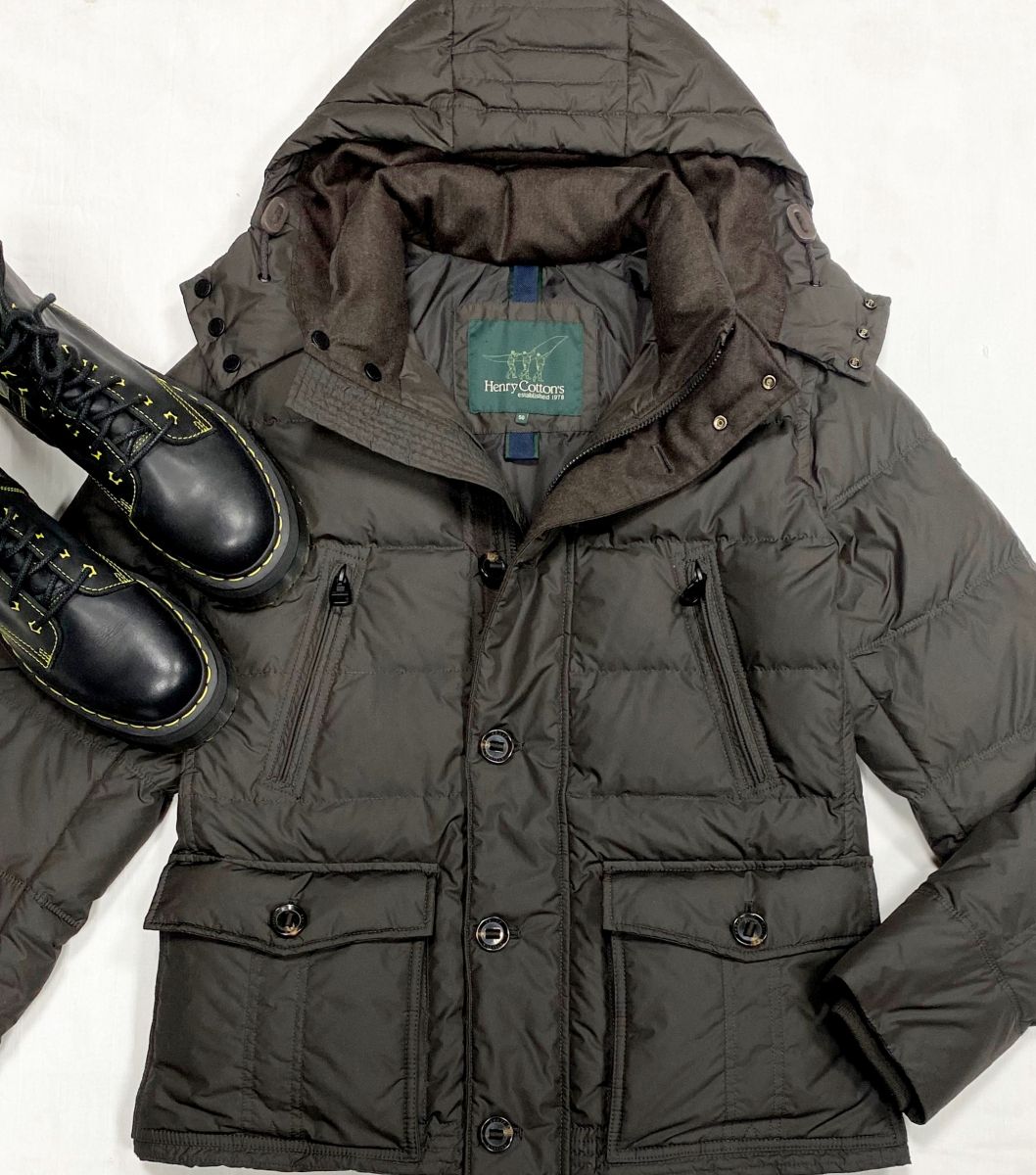 #mechtamen Пуховик размер 50 цена 16 924 руб
Ботинки Dr Martens размер 42 цена 15 385 руб