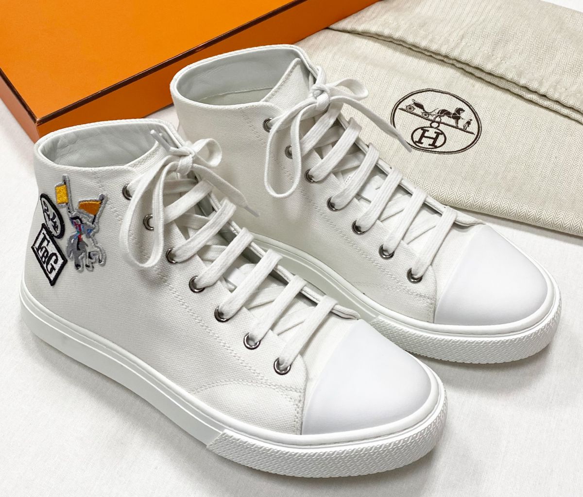 Кеды Hermès размер 40 цена 46 965 руб / новые /
