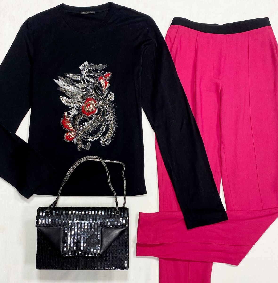 Кофта / пайетки/ Balmain размер 36 цена 10 959 руб
Ботинки Sonia Rykiel размер 36 цена 6 262 руб
Сумка Saint Laurent 