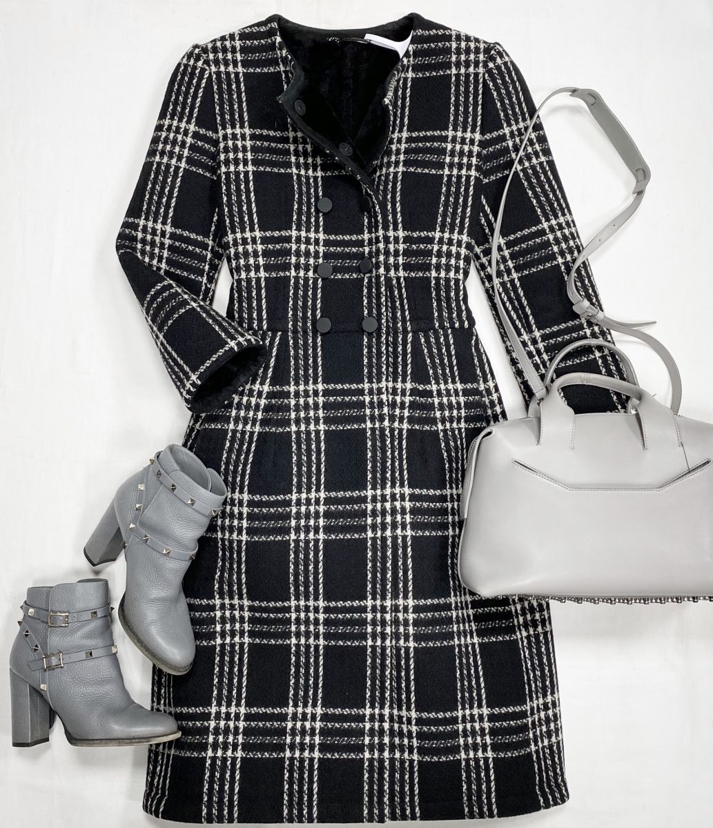 Дубленка Dolce Gabbana размер 40 цена 31 310 руб Ботильоны Valentino размер 37 цена 10 959 руб Сумка Alexander Wang