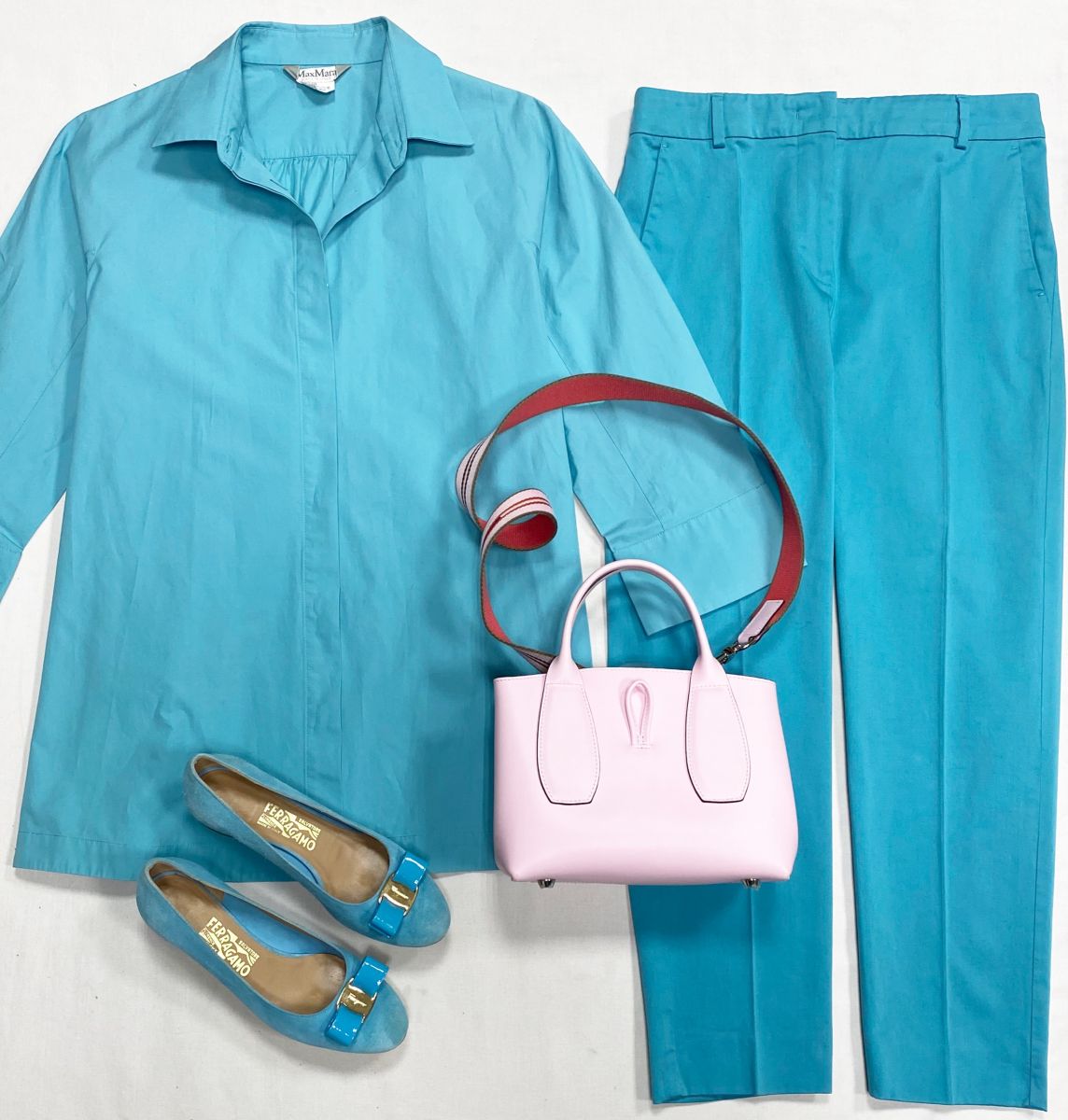 Рубашка Max Mara размер 42 цена 7 828 руб
Брюки Max Mara размер 38 цена 7 828 руб
Туфли Salvatore Ferragamo размер 37 цена 12 524 руб
Сумка Longchamp 