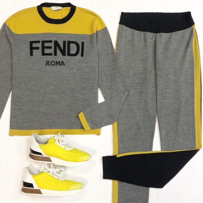 Костюм Fendi размер 42 цена 13 847 рубКроссовки Hermes размер 37.5 цена 38 463 руб