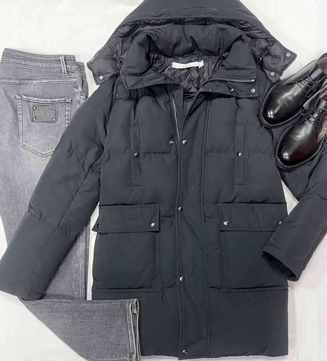 #mechtamen Пуховик Iro размер M цена 10 959 руб 
Джинсы Dolce Gabbana размер 54 цена 7 828 руб 
Ботинки / на меху / Ermenegildo Zegna размер 40.5 цена 23 483 руб