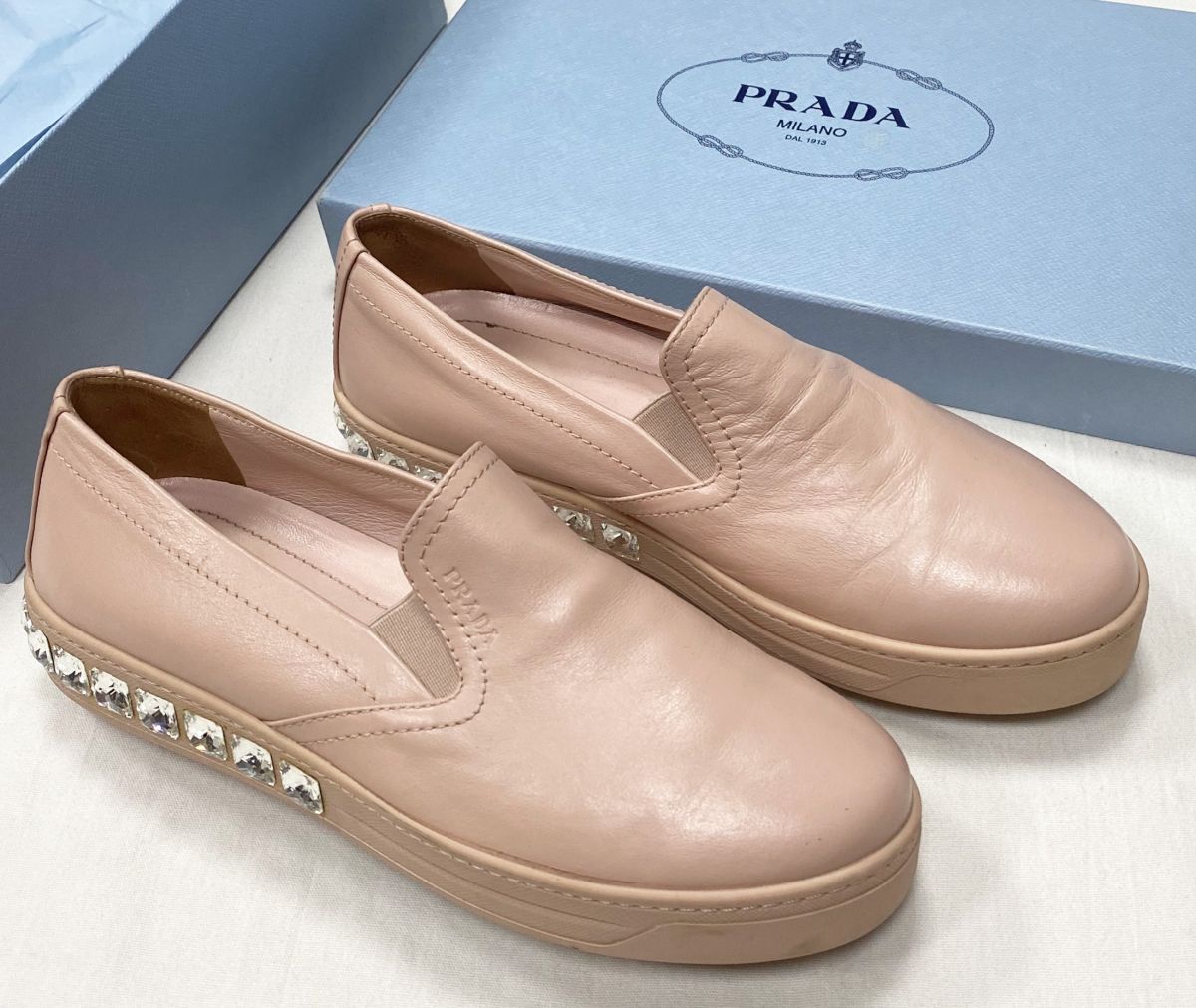 Слипоны Prada размер 36 цена 23 483 руб