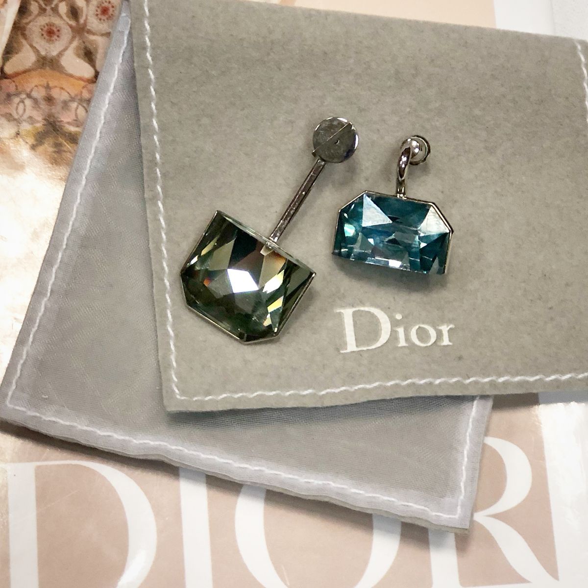 Серьги Dior  цена 7 693 руб 