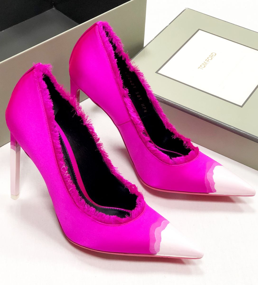 Туфли Tom Ford размер 38.5 цена 15 655 руб