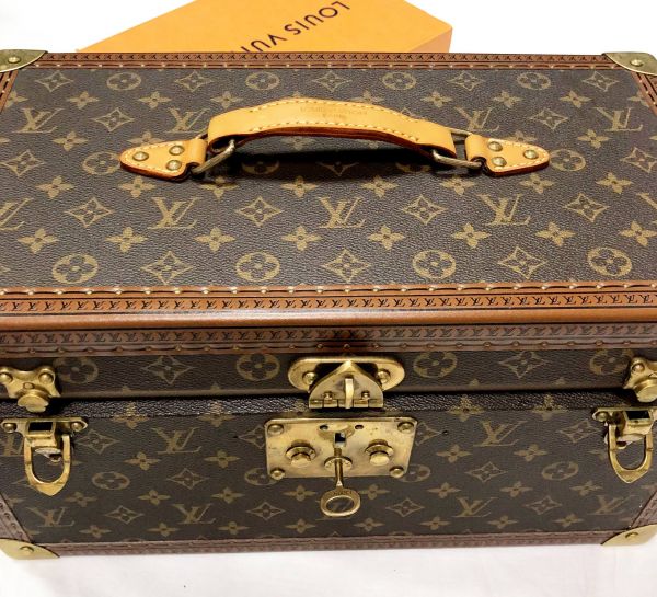 Шкатулка /сундук Louis Vuitton 