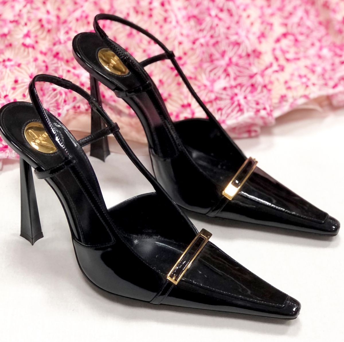 Босоножки Saint Laurent размер 37.5 цена 62 620 руб
