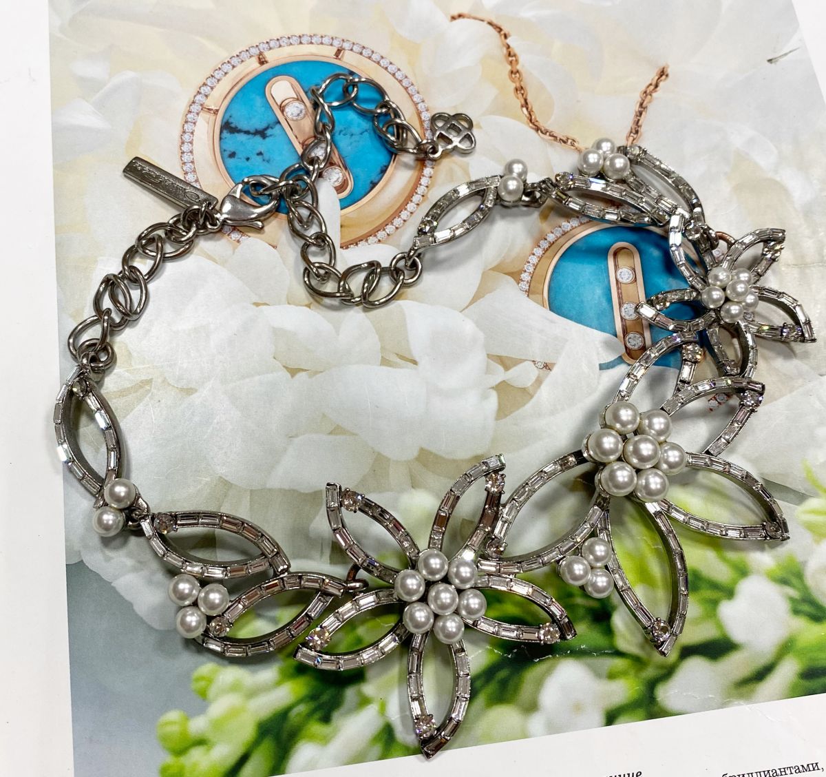 Колье Oscar De La Renta цена 23 483 руб

