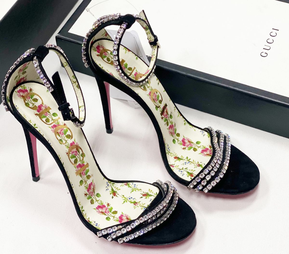Босоножки Gucci размер 38 цена 38 цена 31 310 руб 