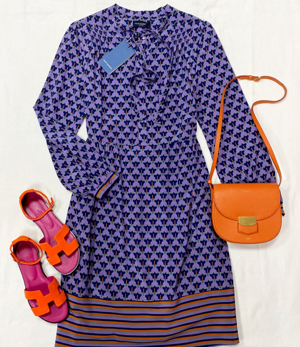 Платье / шелк / Piazza Sempione размер 46 цена 15 655 руб / с биркой / 
Босоножки Hermès размер 39 цена 93 930 руб / новые / 
Сумка Celine