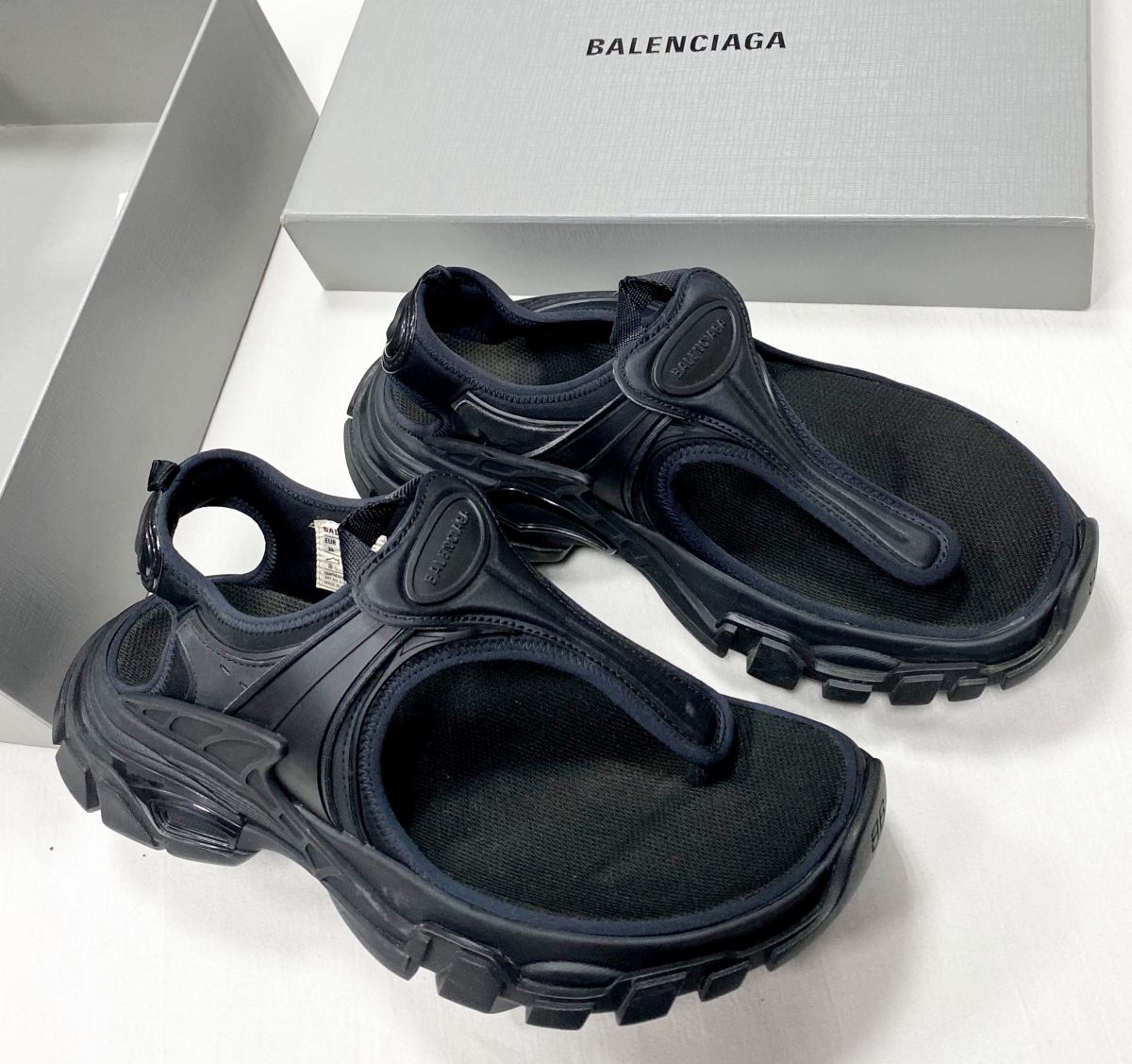 Сандали Balenciaga размер 38 цена 39 138 руб